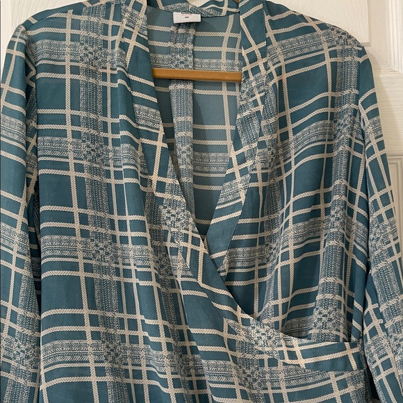 CAbi Teal and White Surplice Blouse - Picture 5 of 8